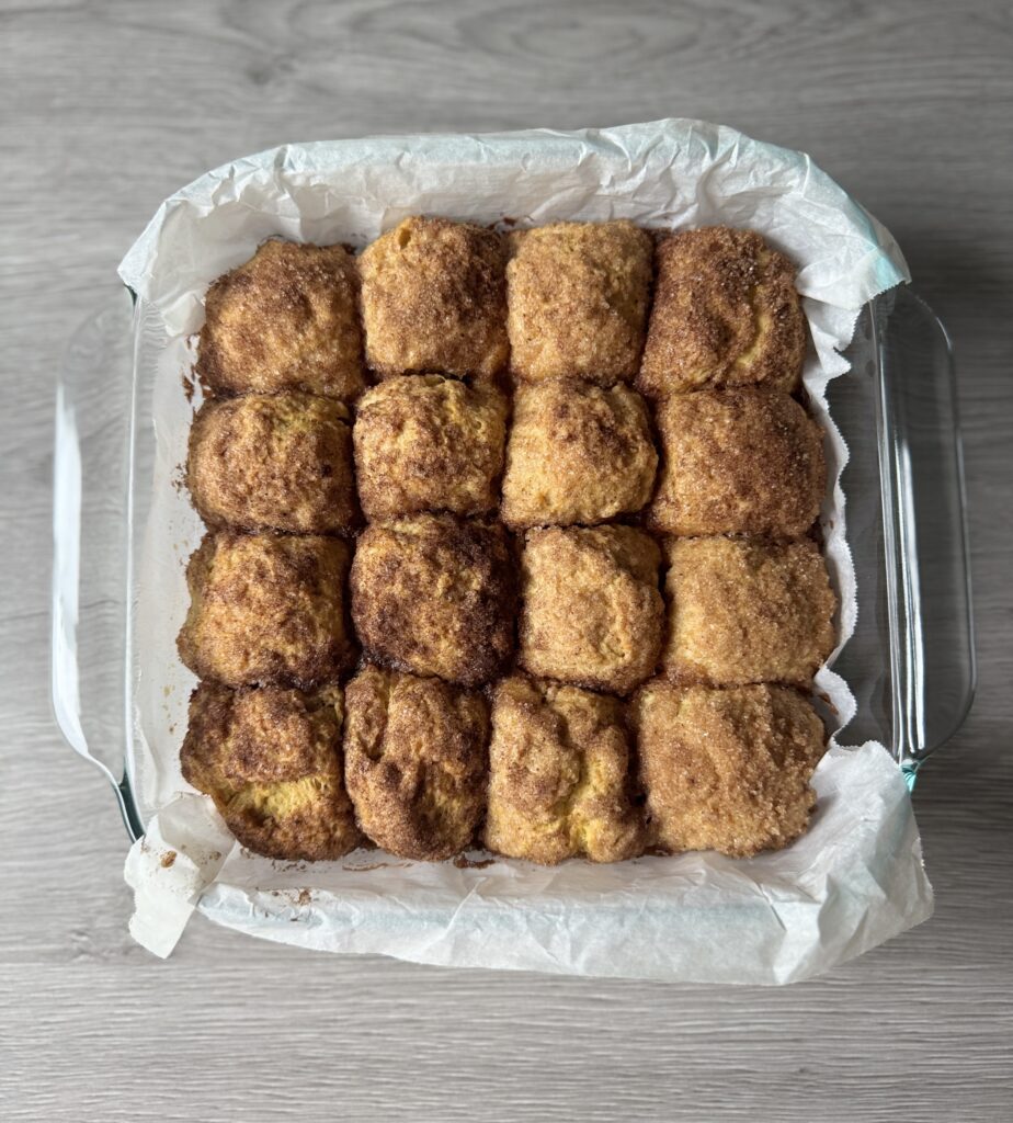 baked pumpkin biscuit bombs