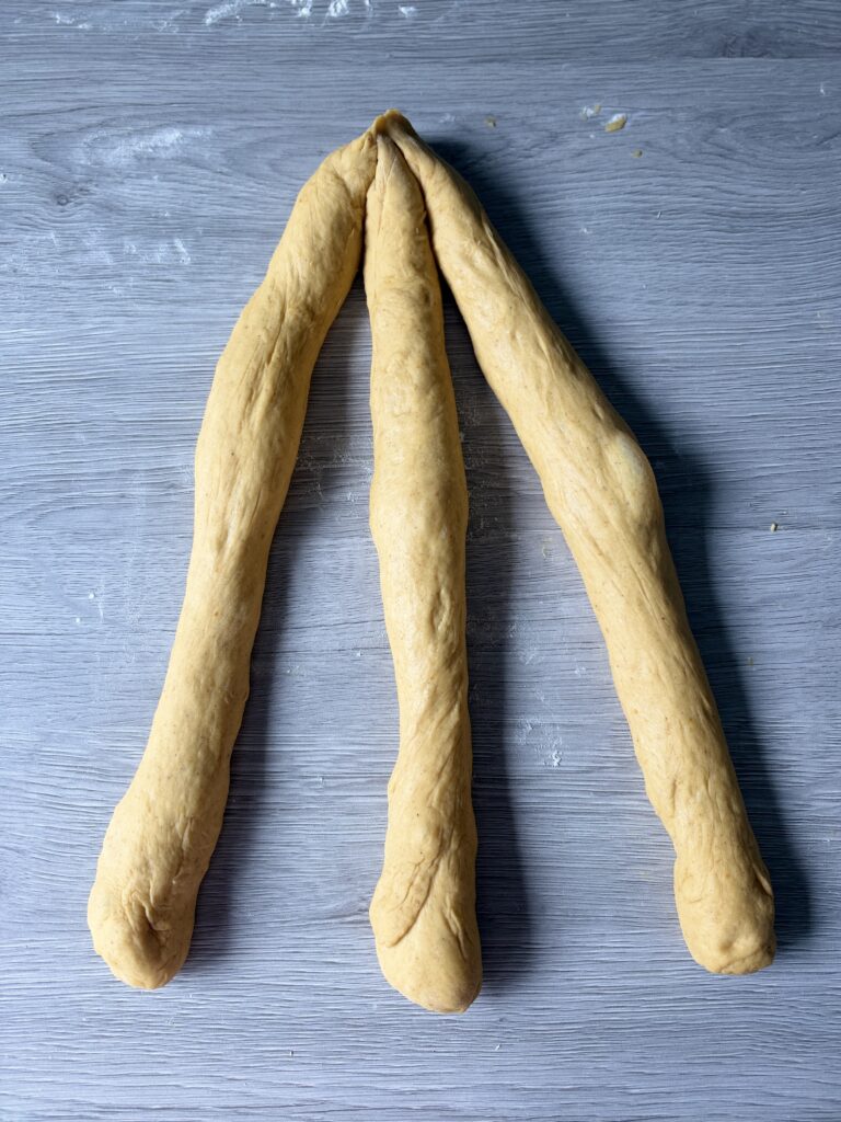 braided pumpkin challah
