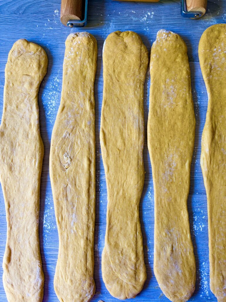 shaping pumpkin challah