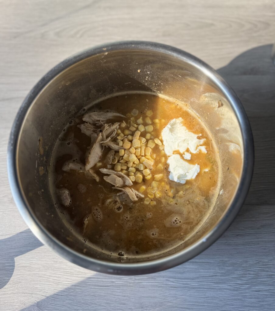 white bean chicken chili