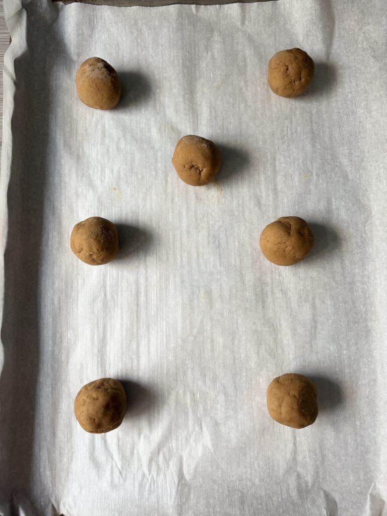 shaping cookie dough