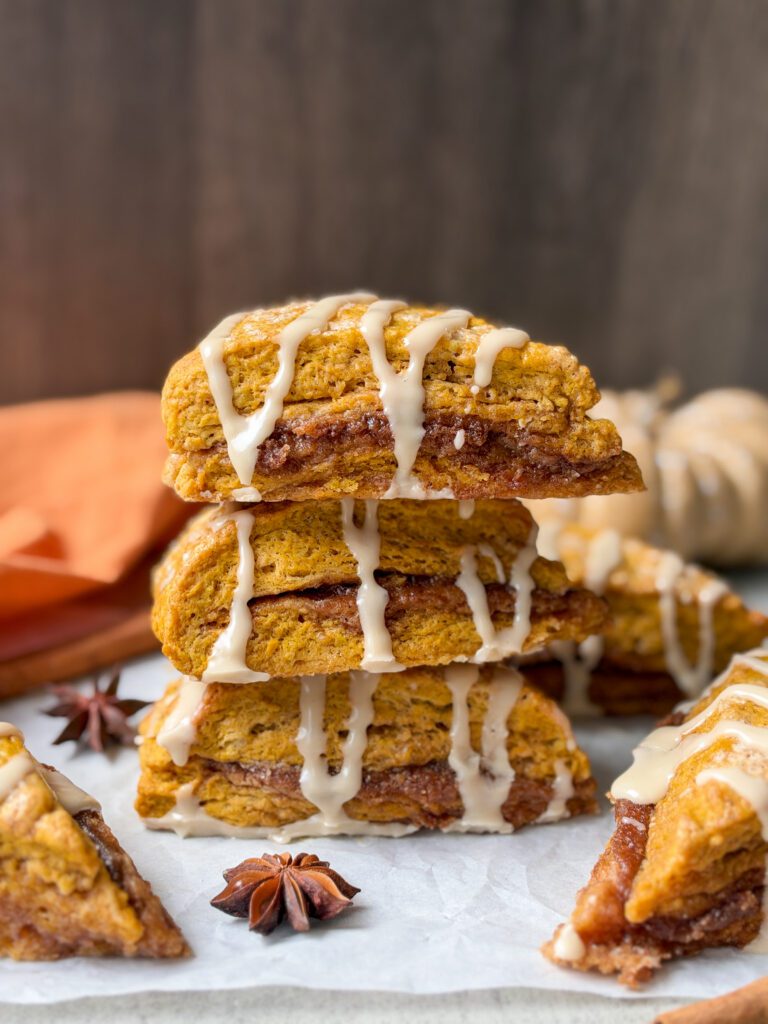 sourdough pumpkin cinnamon roll scones